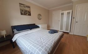London Ilford Rooms